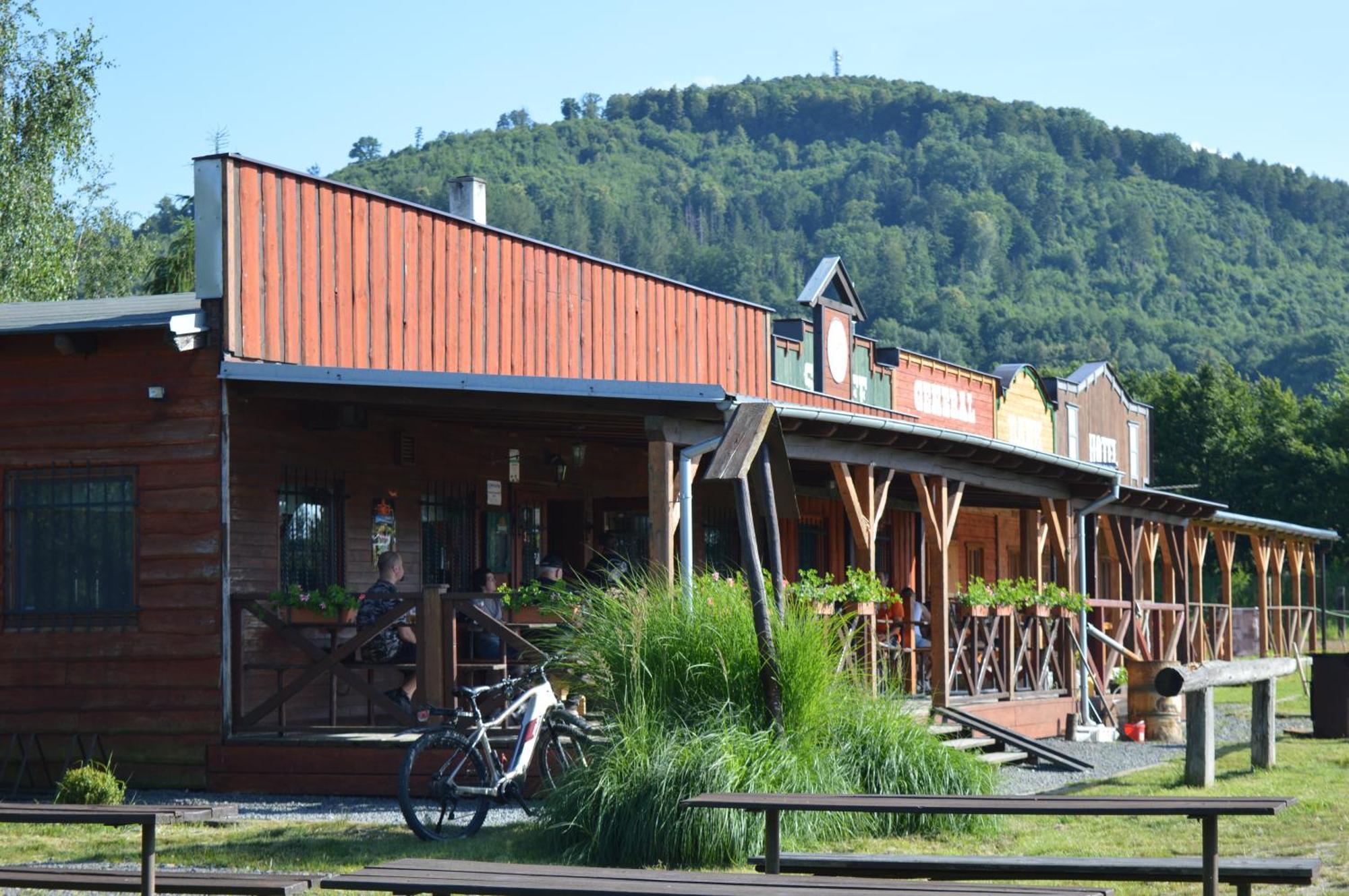 Bubla City Ranch Kopřivnice Exterior foto
